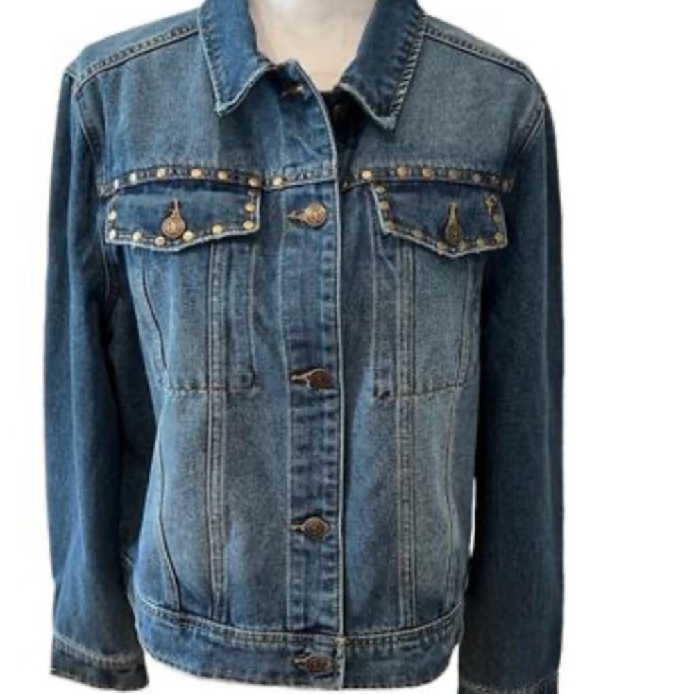 NWT FRYE STUDDED JEAN JACKET! Size XL so cute.